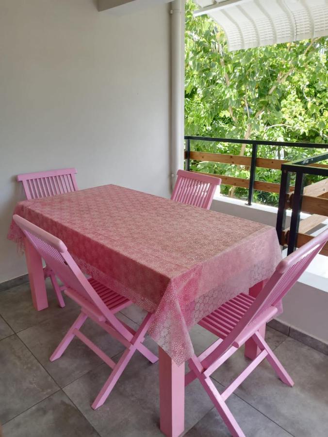 Gardenia Apartments Pereybere Beach Bagian luar foto